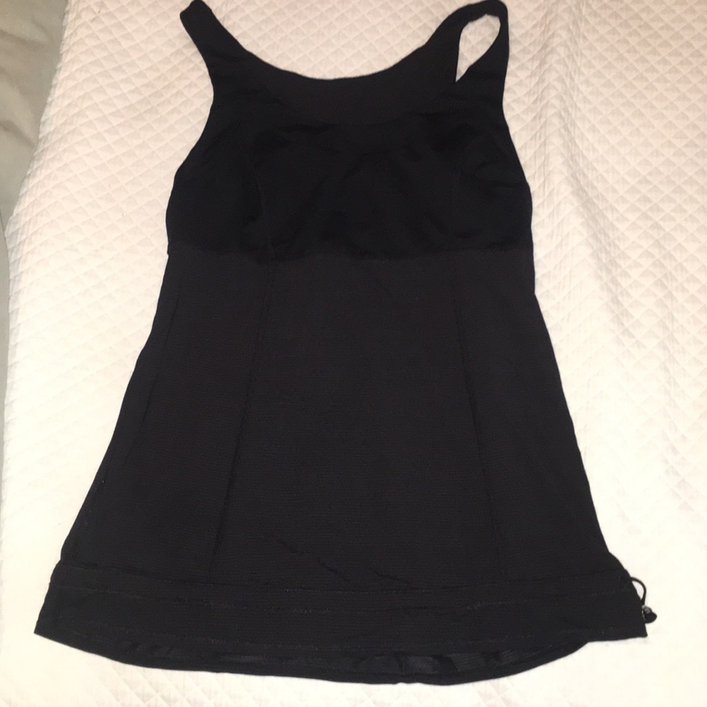 Lululemon top